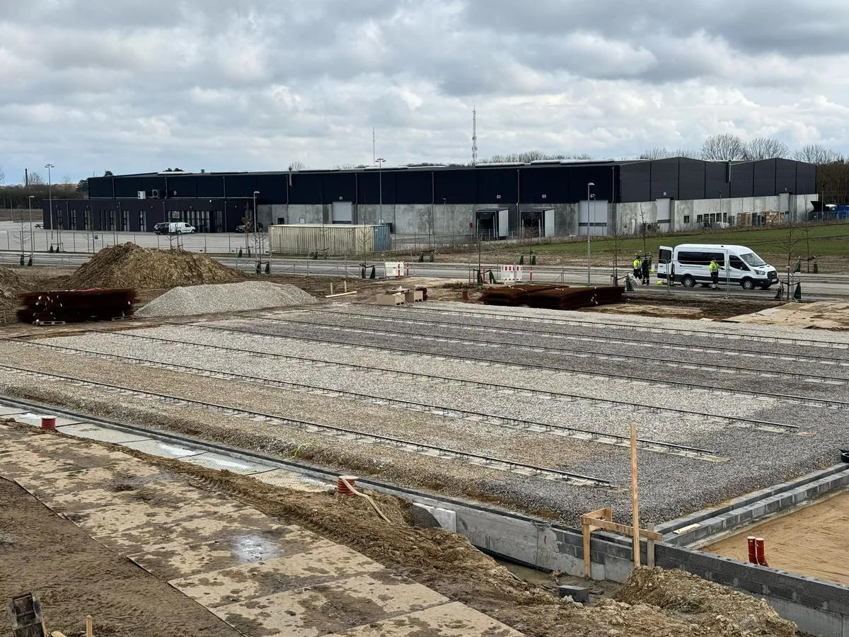 Skinner — forankringsdetalje