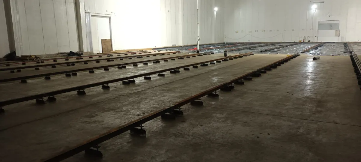 Skinner — faerdig installation